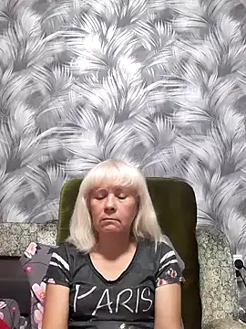 sakura blonde online show from 28, 10, 2025