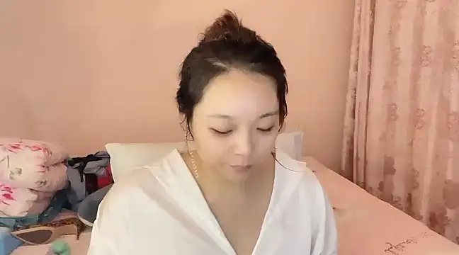 Snapshot of Z30966903S chatting on 12, 1, 2025 Z30966903S online show from 12, 1, 2025