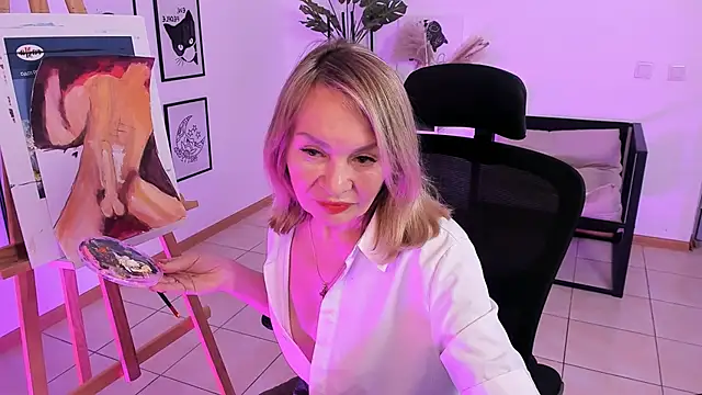 Snapshot of RosalindaFortuna chatting on 30, 1, 2025 RosalindaFortuna online show from 30, 1, 2025