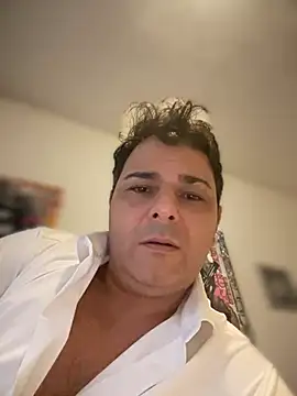 SecretlyDD online show from 28, 1, 2025