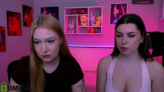 playful sophie online show from 1, 3, 2026