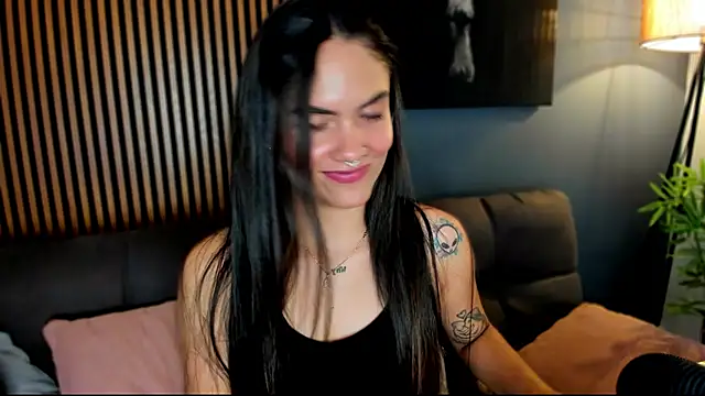 Snapshot of Gaby_Ferrer chatting on 29, 11, 2025 Gaby Ferrer online show from 29, 11, 2025