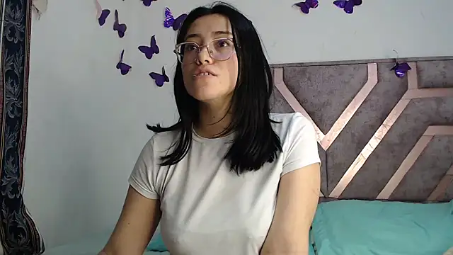 Snapshot of Anny_Fox- chatting on 15, 5, 2026 Anny Fox- online show from 15, 5, 2026