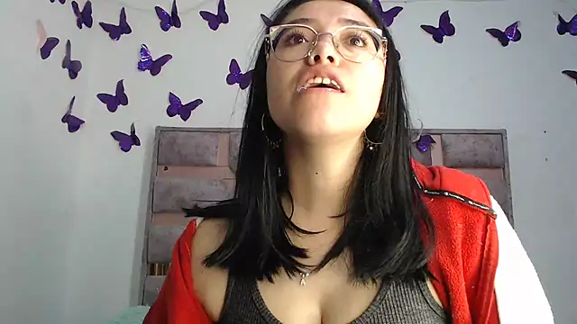 Snapshot of Anny_Fox- chatting on 2, 6, 2026 Anny Fox- online show from 2, 6, 2026