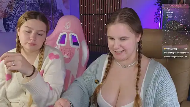 Snapshot of Ellie_Wellie chatting on 19, 12, 2024 Ellie Wellie online show from 19, 12, 2024