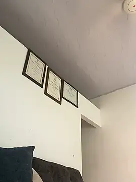 Zizi-campbel online show from 21, 2, 2025