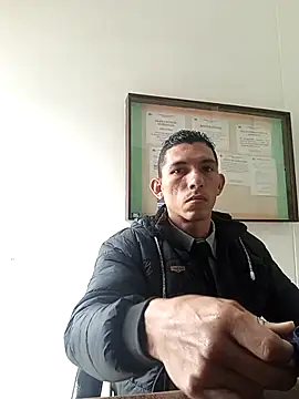 Snapshot of chayanne_odisea chatting on 15, 4, 2026 chayanne odisea online show from 15, 4, 2026