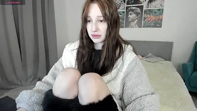 Snapshot of Lissa_Meow_ chatting on 7, 5, 2026 Lissa Meow online show from 7, 5, 2026