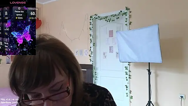 Snapshot of Miss_Moren chatting on 1, 7, 2026 Miss Moren online show from 1, 7, 2026