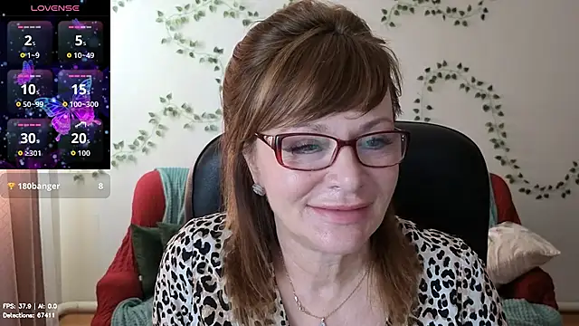 Snapshot of Miss_Moren chatting on 12, 7, 2026 Miss Moren online show from 12, 7, 2026