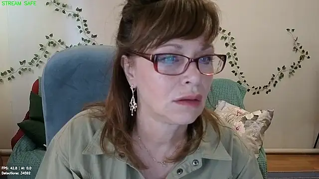 Snapshot of Miss_Moren chatting on 26, 7, 2026 Miss Moren online show from 26, 7, 2026