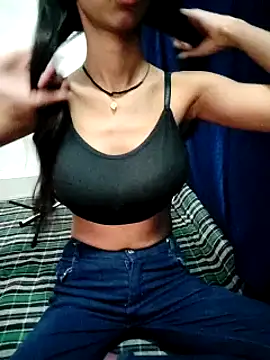 Snapshot of Liza-rani chatting on 25, 1, 2025 Liza-rani online show from 25, 1, 2025