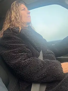 sansan2411 online show from 23, 3, 2026