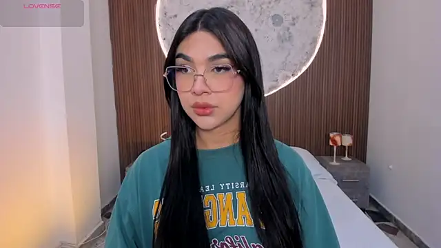 RoseCassie online show from 7, 4, 2026