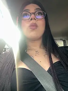 RoseCassie online show from 12, 6, 2026