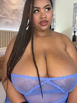 Snapshot of AinaraJimenez chatting on 16, 4, 2026 AinaraJimenez online show from 16, 4, 2026