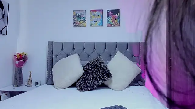 Sara Leblanc online show from 22, 12, 2024