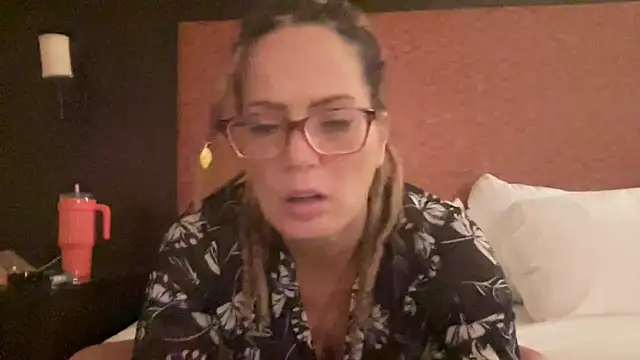 Snapshot of skarfos1babe69 chatting on 27, 12, 2024 skarfos1babe69 online show from 27, 12, 2024