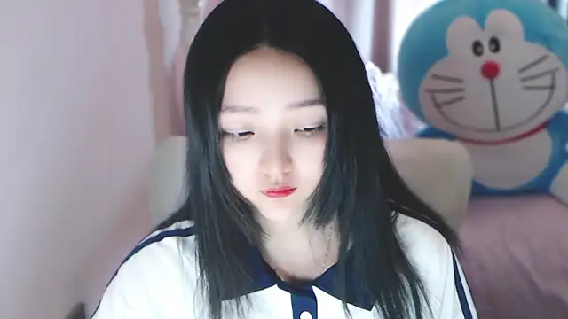 xiao-xiao-D online show from 17, 2, 2025