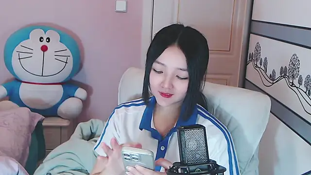 xiao-xiao-D online show from 26, 2, 2025