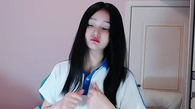 xiao-xiao-D online show from 4, 3, 2025