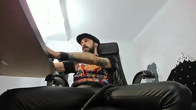 AxelColton online show from 3, 1, 2025