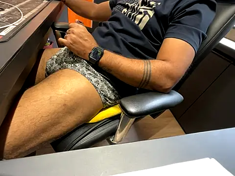 Nil Talreja online show from 13, 10, 2025