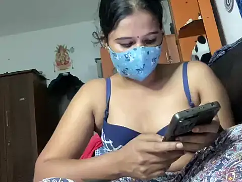 Tamil Sanjana  online show from 10, 11, 2025