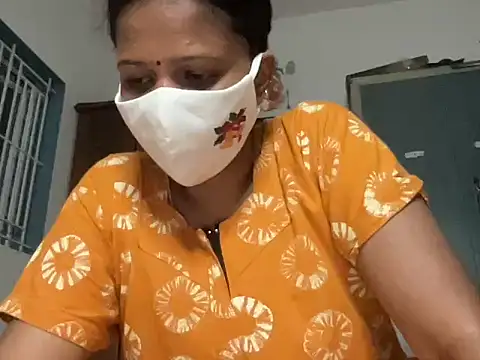 Tamil Sanjana  online show from 5, 4, 2026