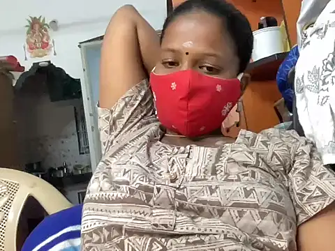 Snapshot of Tamil_Sanjana_ chatting on 10, 5, 2026 Tamil Sanjana online show from 10, 5, 2026