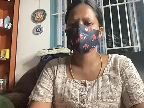 Snapshot of Tamil_Sanjana_ chatting on 1, 6, 2026 Tamil Sanjana online show from 1, 6, 2026
