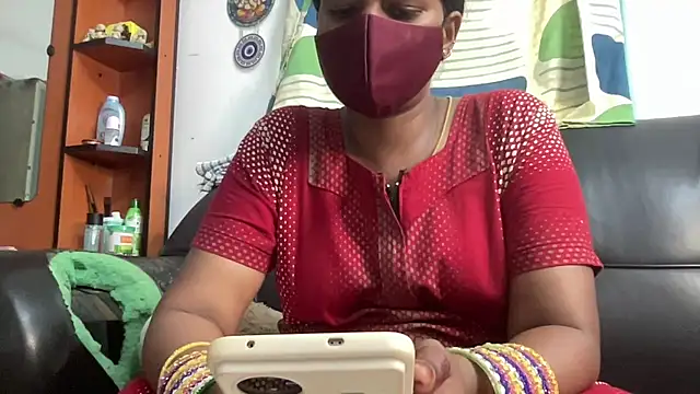 Snapshot of Tamil_Sanjana_ chatting on 14, 6, 2026 Tamil Sanjana online show from 14, 6, 2026