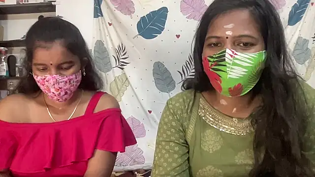 Snapshot of Tamil_Sanjana_ chatting on 19, 7, 2026 Tamil Sanjana online show from 19, 7, 2026