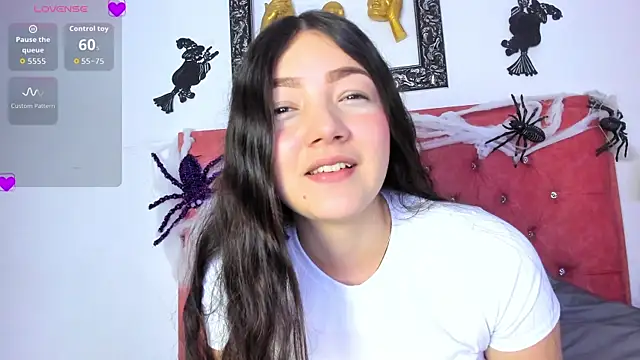 Snapshot of Samantha_Good chatting on 24, 10, 2025 Samantha Good online show from 24, 10, 2025