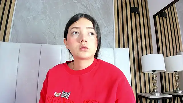 Snapshot of Samantha_Good chatting on 5, 12, 2025 Samantha Good online show from 5, 12, 2025