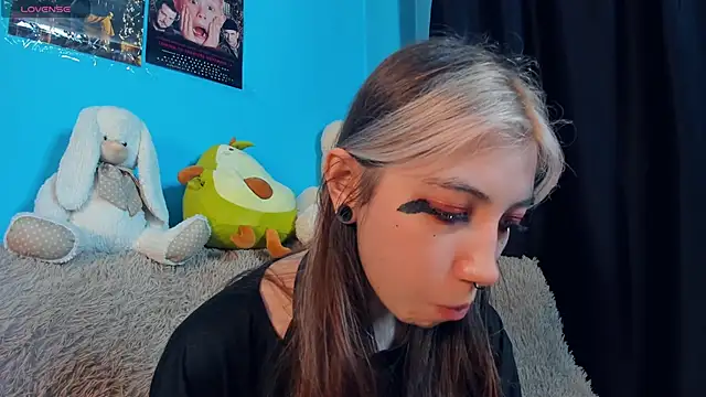  Mindy  online show from 18, 2, 2025