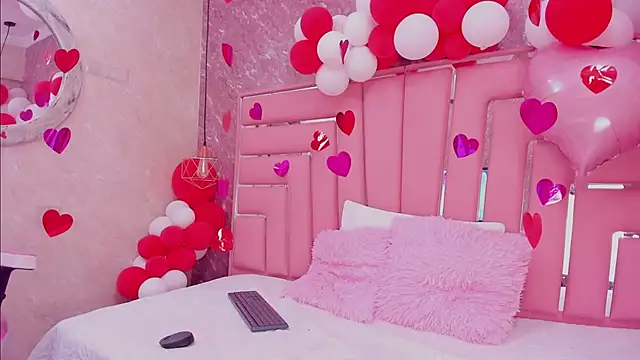 SEXY HOTTIE   online show from 25, 2, 2025