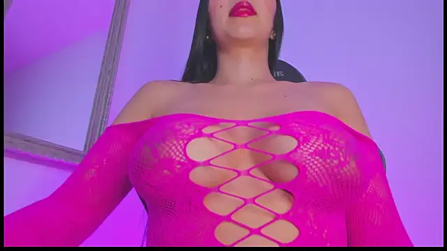 Snapshot of nathyy_garcia chatting on 28, 5, 2026 nathyy garcia online show from 28, 5, 2026