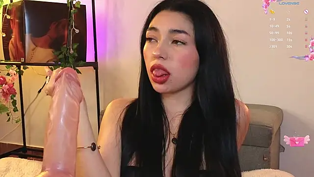 Snapshot of Sweet_Nyx chatting on 10, 3, 2025 Sweet Nyx online show from 10, 3, 2025