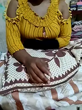 Snapshot of Looliya02 chatting on 8, 1, 2025 Looliya02 online show from 8, 1, 2025