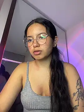 Snapshot of Rosita_forever_ chatting on 23, 4, 2026 Rosita forever online show from 23, 4, 2026