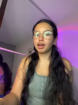 Snapshot of Rosita_forever_ chatting on 6, 5, 2026 Rosita forever online show from 6, 5, 2026
