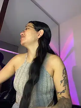 Snapshot of Rosita_forever_ chatting on 25, 5, 2026 Rosita forever online show from 25, 5, 2026