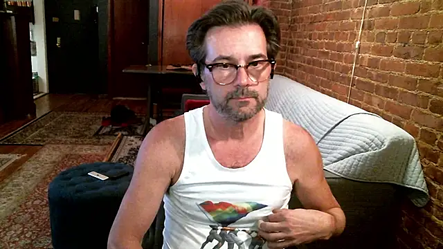 Snapshot of Johnny_Bottoms chatting on 25, 4, 2026 Johnny Bottoms online show from 25, 4, 2026