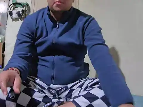 Snapshot of manolo666hot chatting on 12, 2, 2026 manolo666hot online show from 12, 2, 2026