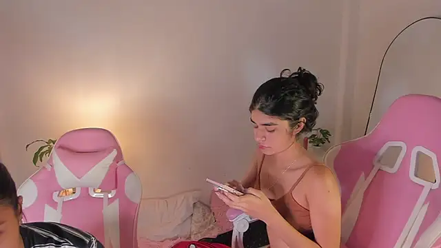 martina roldam online show from 26, 9, 2025