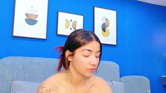 martina roldam online show from 5, 2, 2026