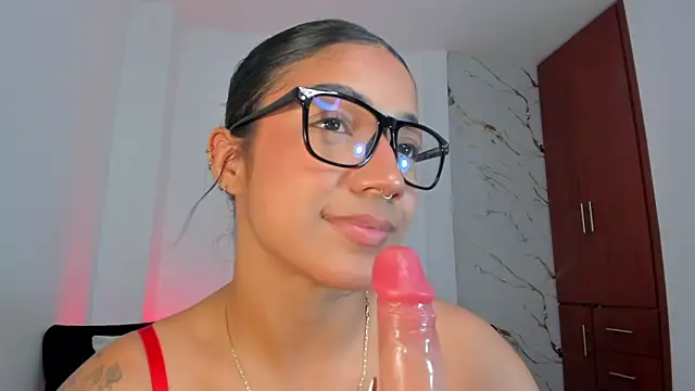 martina roldam online show from 19, 5, 2026