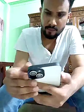 Snapshot of GildanK18 chatting on 11, 3, 2025 GildanK18 online show from 11, 3, 2025