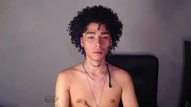 seven7xis online show from 24, 1, 2025